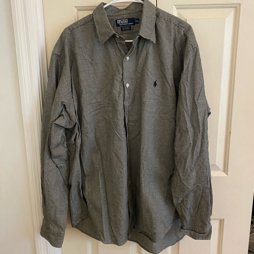 Black/white patterned polo by Ralph Lauren Men’s XL